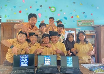 Mahasiswa KKN UNISRI Adakan Pelatihan Desain Kreatif Canva untuk Siswa SDN 1 Kranggan