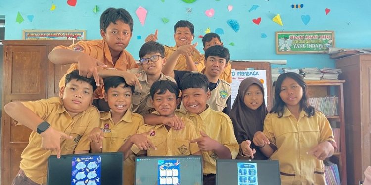 Mahasiswa KKN UNISRI Adakan Pelatihan Desain Kreatif Canva untuk Siswa SDN 1 Kranggan