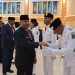 Dominggus Mandacan Kukuhkan Paskibraka Papua Barat