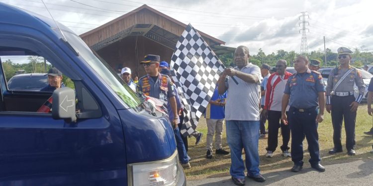 Trayek Baru Lingkar Aimas Resmi Beroperasi, Johny Kamuru Dorong Ekonomi Rakyat.