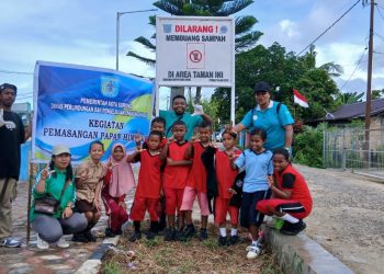 Dinas PPLH Pasang Papan Himbauan Jaga Kebersihan