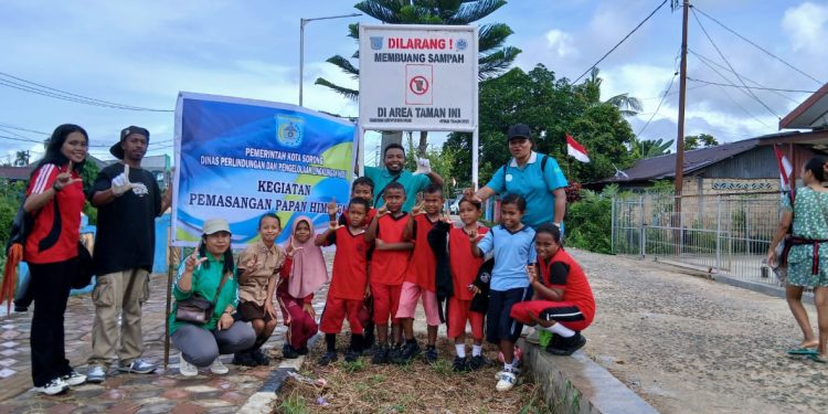 Dinas PPLH Pasang Papan Himbauan Jaga Kebersihan