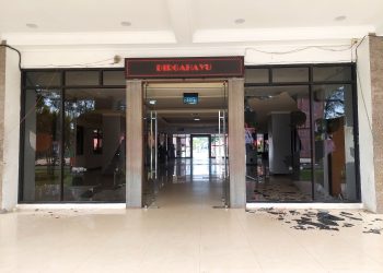 Kota Sorong Ricuh Imbas Pemindahan 4 Tapol NFRPB ke Makassar, Kantor Pemerintahan Jadi Sasaran