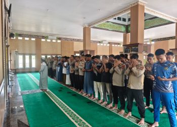 Polda Papua Barat Gelar Shalat Ghaib Untuk Almarhum Affan Kurniawan