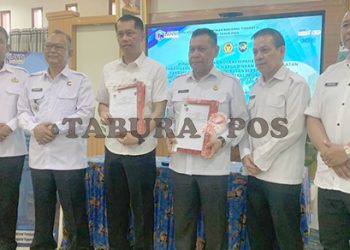 Ditjen Imigrasi – Pemasyarakatan Papua Barat Tandatangani MoU Awasi WBP Penerima PB