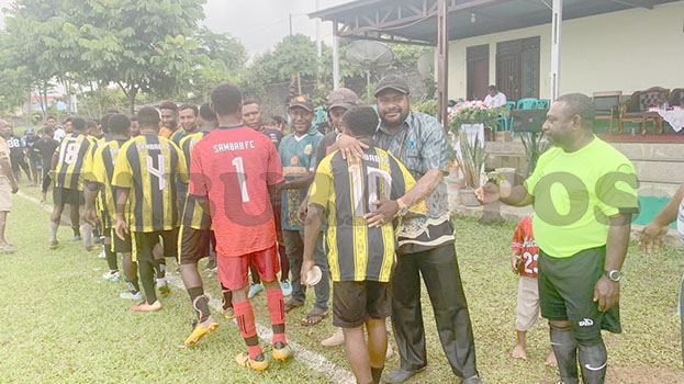 Semarak HUT ke-3, MD Pinaibij Sukses Gelar Turnamen Sepakbola