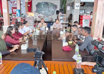 Kapolda dan Kabid Humas Adakan Coffee Morning dengan Wartawan