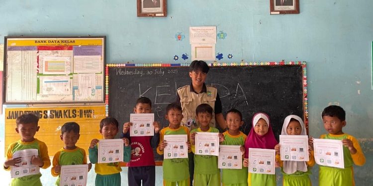 Mahasiswa KKN UNISRI Adakan Edukasi Bijak Bermedia Sosial untuk Generasi Alpha di SD Negeri 1 Kranggan Bekali Anak dengan Literasi Digital Sejak Dini