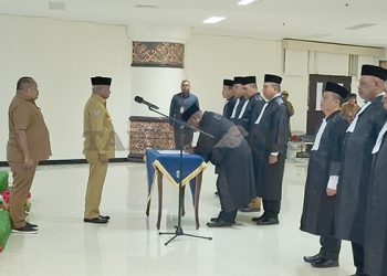 Gubernur Papua Barat Kukuhkan Majelis Pertimbangan TP-TGR dan Majelis Kode Etik