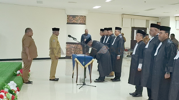 Gubernur Papua Barat Kukuhkan Majelis Pertimbangan TP-TGR dan Majelis Kode Etik
