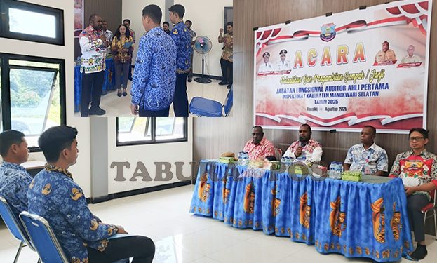 Bupati Bernard Lantik Dua Auditor Inspektorat
