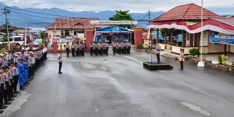 Polresta Manokwari Gelar Upacara Hari Juang Polri