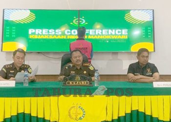 Kejari Manokwari Amankan Eks Pegawai Bank Papua Cabang Mansel Terkait Dugaan Korupsi Dana KUR