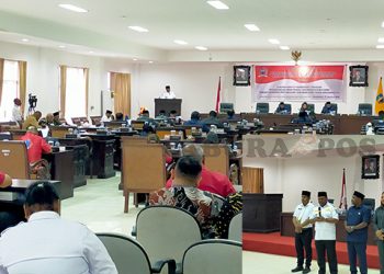 Bupati Pastikan Masukan Fraksi-fraksi DPRK Manokwari sebagai Pembenahan Penyusunan LPKj