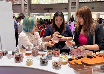 BI Papua Barat Bawa Pala Fakfak Kembali Hadir di Singapura pada IMTE 2025