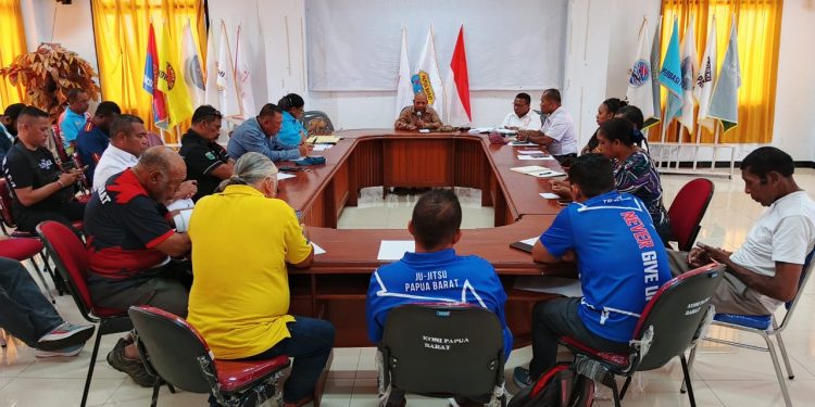 KONI Rapat Koordinasi Persiapan Puslatda Menuju PON Cabor Bela Diri