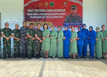 Sambut HUT ke-80 TNI, Kodam XVIII Kasuari Gelar Bhakti Kesehatan Gratis Diikuti Ribuan Warga