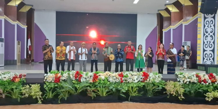 Festival Budaya Flobamora Manokwari, Eduardus: Wujud Cinta Tanah Kelahiran