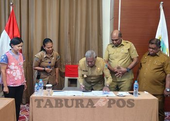 Pemprov Hibahkan Sertifikat Lahan Seluas 20 Hektar ke Kemenristekdikti