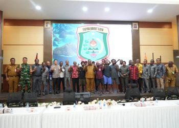 Tuntut Kursi Ketua DPR Kota Sorong, Forum Gerakan Peduli Papua Gelar Demo Damai di Depan Gedung Dewan