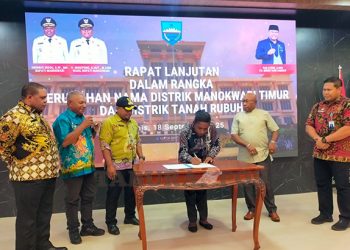 Mnuhayam Doreh dan Syeiti Udongbou Jadi Nama Pengganti Distrik Mantim dan Tanah Rubuh