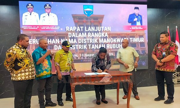 Mnuhayam Doreh dan Syeiti Udongbou Jadi Nama Pengganti Distrik Mantim dan Tanah Rubuh