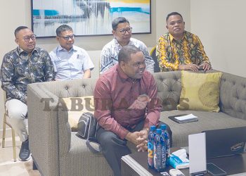 Bupati Manokwari Dorong Pembangunan Pusat Pelayanan UMKM Saat Rakor Bersama Kementerian PU