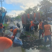 Rawan Banjir, Pasukan Orange Bersihkan Selokan di Jalan Sungai Maruni Kota Sorong
