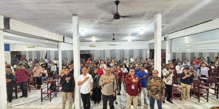 Kapolda Papua Barat Beri Kuliah Umum di Universitas Caritas Indonesia dengan Tema Penegakan Hukum