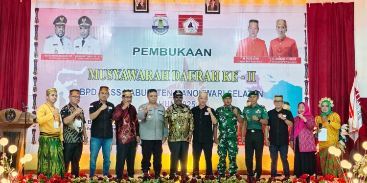 Buka Musda II KKSS, Ini Pesan Wabup Mezak kepada Warga Sulsel