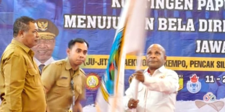 Kontingen PON  Bela Diri Papua Barat Bertolak ke Kudus