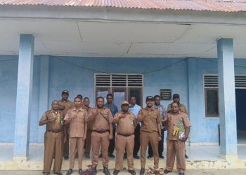 SMP YPK Tahota Diaktifkan, Agus Mandacan Sebut untuk Pemerataan Pendidikan