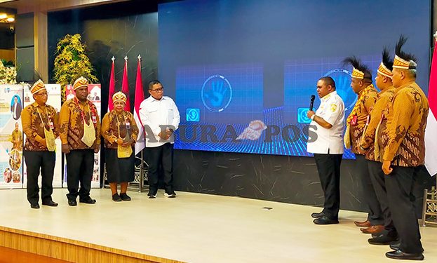Bupati Manokwari Luncurkan Proyek Perubahan di Enam Perangkat Daerah
