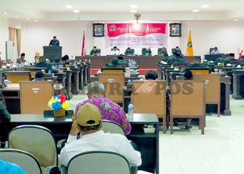 Setujui Ranperda Minol, ‎Kelompok Khusus DPRK Manokwari Tekankan Pengendalian  Pengawasan yang Konsisten