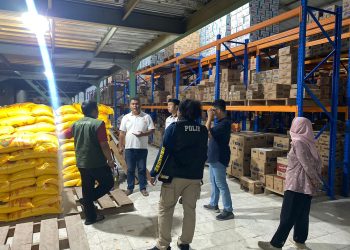 Polres Fakfak Bersama Tim Bapanas Awasi Harga Beras Sesuai HET