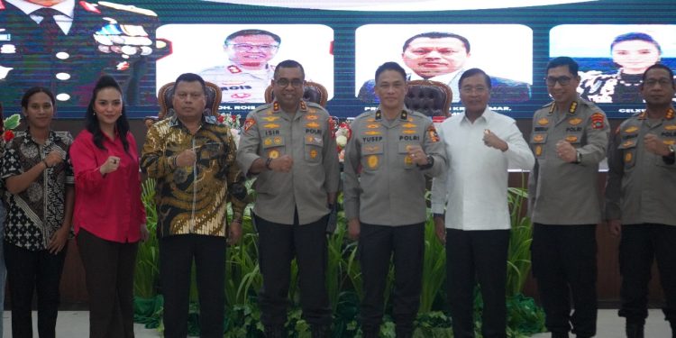 Polri Sosialisasikan Implementasi UU No. 1 Tahun 2023 Tentang KUHP dan Pengaturan Living Law di Papua Barat