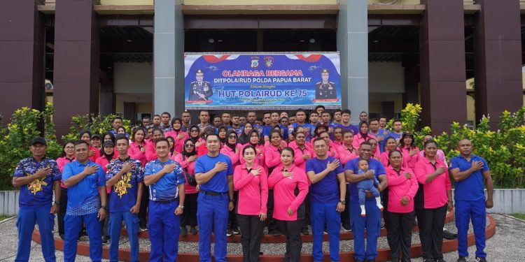 Polda Papua Barat Gelar Olahraga Bersama Dalam Rangka HUT Polairud Ke-75