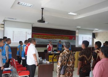 Sumpah Panitia dan Peserta Penerimaan Bintara Brimob Ditorehkan pada Pakta Integritas