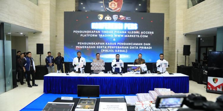 Bareskrim Polri Bongkar 2 Aplikasi Pinjol Ilegal, 400 Orang Jadi Korban Pemerasan