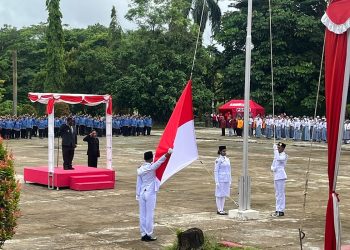 Johny Kamuru Kembali ‘Nyalakan’ Api Perjuangan Para Pahlawan
