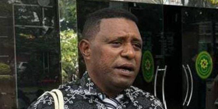 Kayu Illegal ‘Bebas’ Keluar Masuk di Daerah Konflik