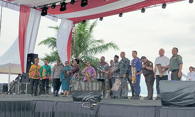 3 Hari Digelar Festival Teluk Doreh di Dermaga TNI-AL