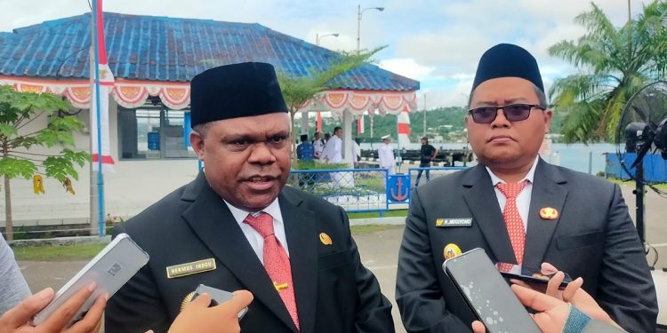 Bupati Ajak Masyarakat Ikut Kawal Pengendalian Minol di Manokwari