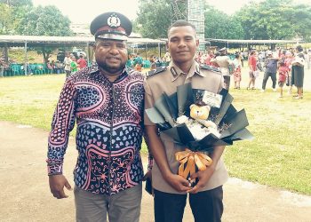 Yonathan Moay, Security ORI Papua Barat Bangga Anaknya Lolos Jadi Anggota Polri