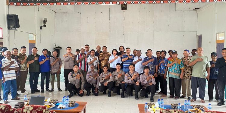 Jalin Silaturahmi, Wakapolda Papua Barat Gelar Pertemuan Dengan Kelompok Tani