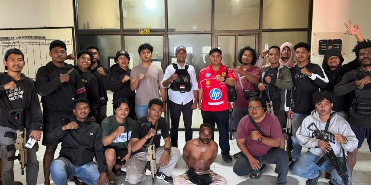 Pelaku Penikaman Terhadap Cristina Ewit Syufi Dibekuk di Sorong Selatan