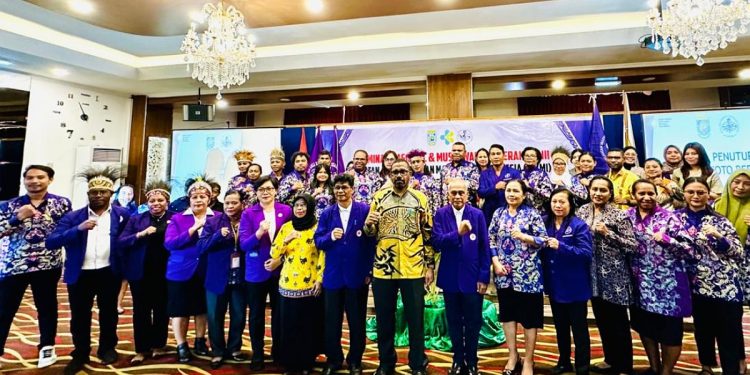 IAKMI Papua Barat Gelar Musda III