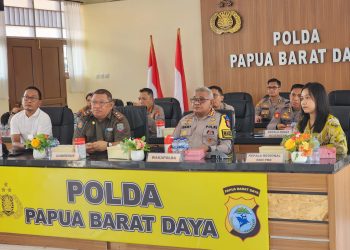 Presiden Prabowo Resmikan SPPG dan  Gudang Ketahanan Pangan Polri di Sorong