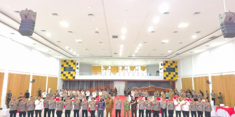 Polda Papua Barat Bahas Agenda Strategis Pada Rapim T.A. 2026