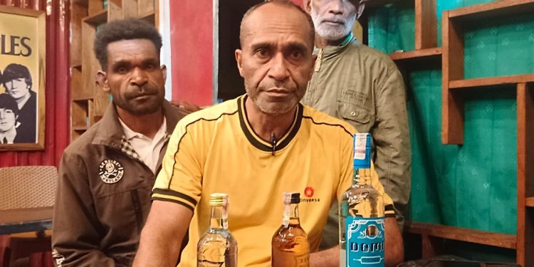 Parjal Papua Barat Sebut Masih Banyak Minol Tak Berlabel Dijual
